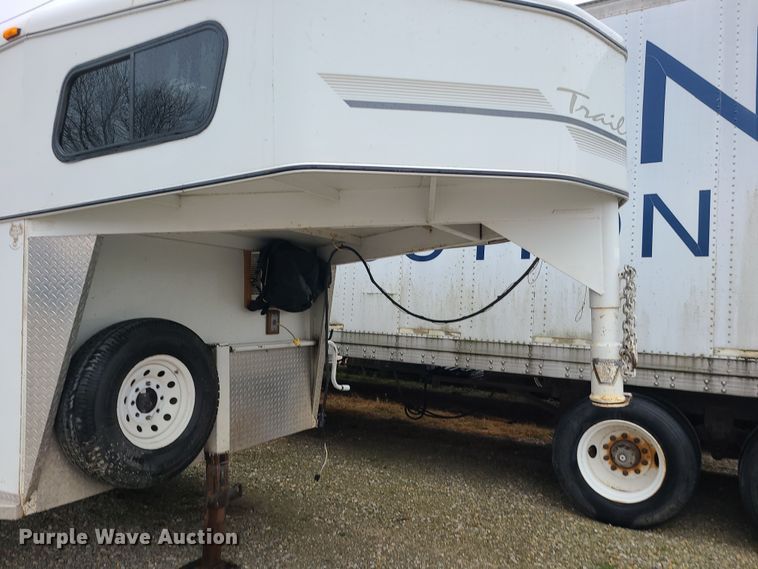 image for item DK4179 2000 Trails West  horse trailer