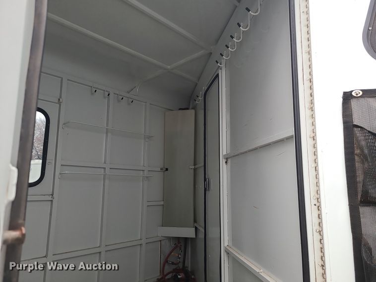 image for item DK4179 2000 Trails West  horse trailer