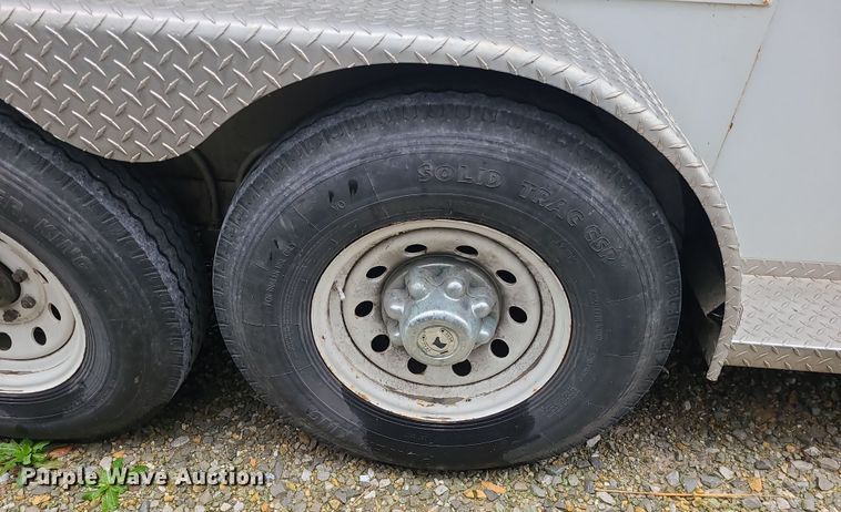 image for item DK4179 2000 Trails West  horse trailer