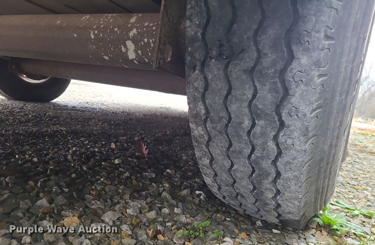 image for item DK4179 2000 Trails West  horse trailer