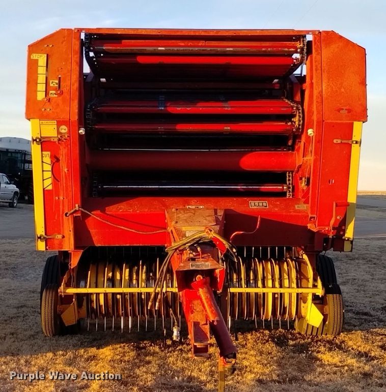 image for item DK8936 New Holland 855  round baler