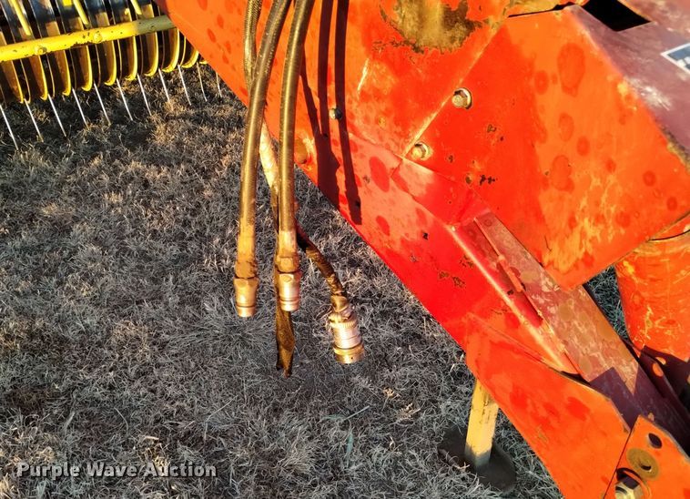 image for item DK8936 New Holland 855  round baler