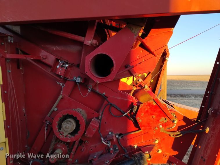 image for item DK8936 New Holland 855  round baler