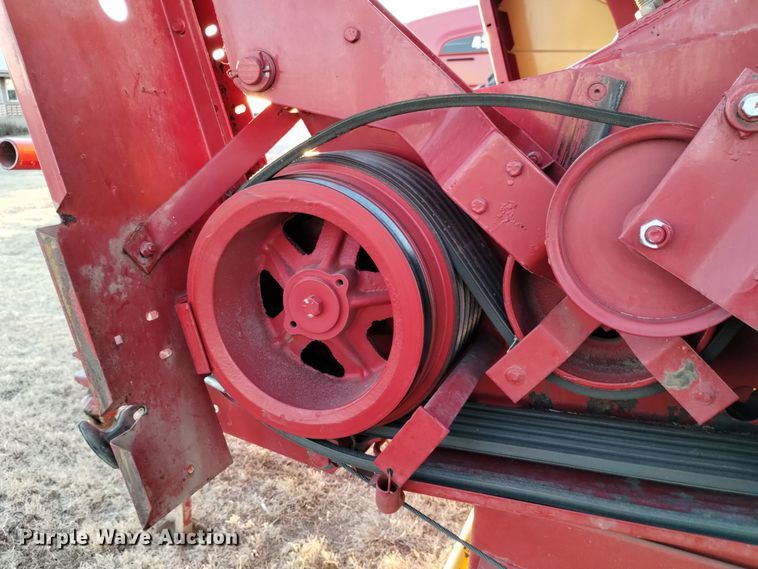 image for item DK8936 New Holland 855  round baler