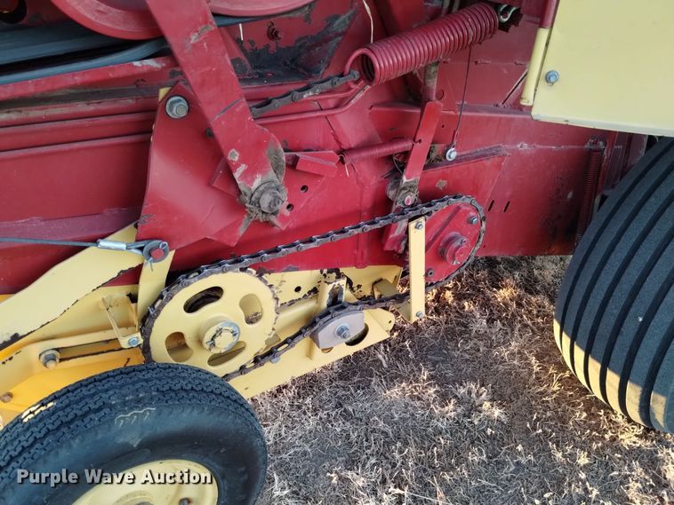 image for item DK8936 New Holland 855  round baler