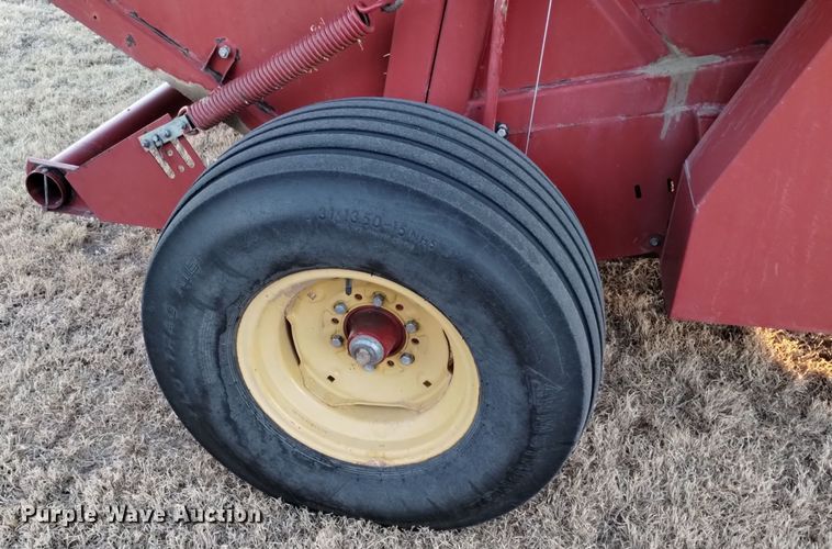 image for item DK8936 New Holland 855  round baler