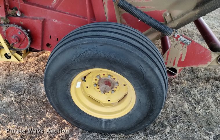 image for item DK8936 New Holland 855  round baler