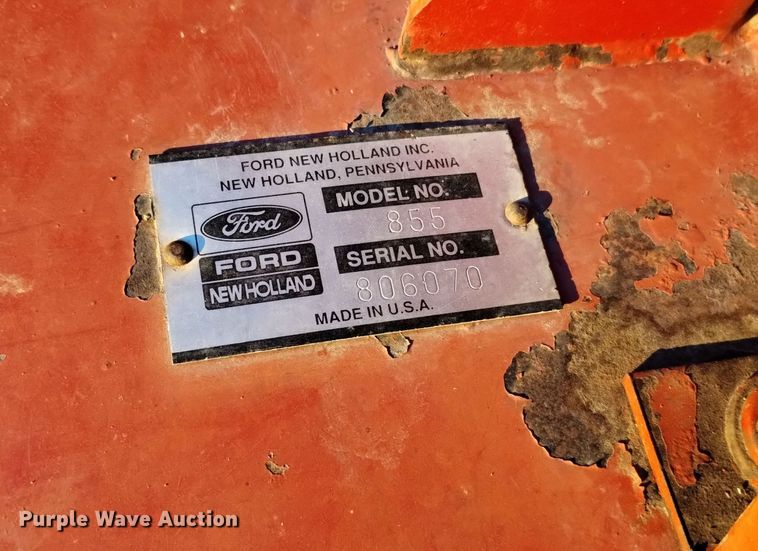 image for item DK8936 New Holland 855  round baler