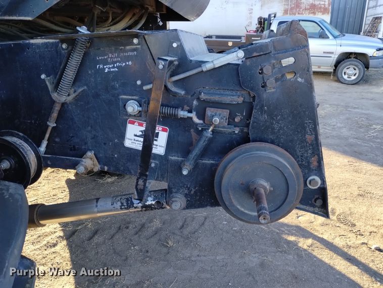 image for item DK8937 1996 Gleaner R72  combine