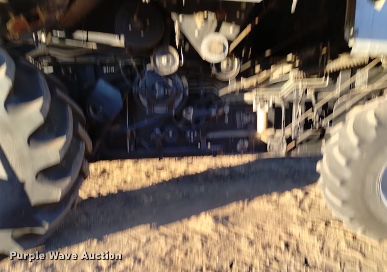 image for item DK8937 1996 Gleaner R72  combine