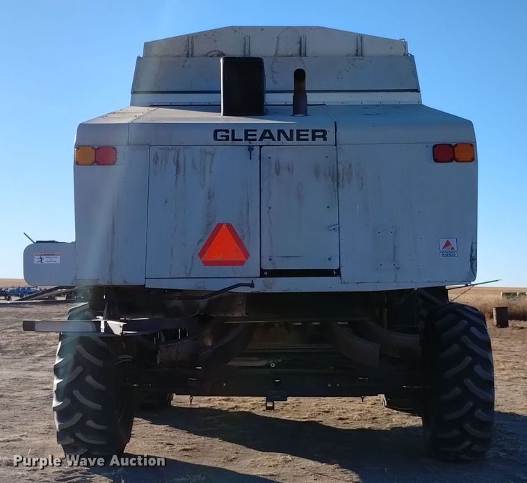 image for item DK8938 1998 Gleaner R72  combine