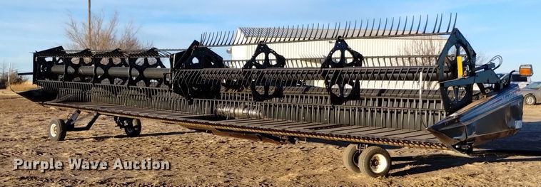 image for item DK8940 2005 MacDon 973  draper head