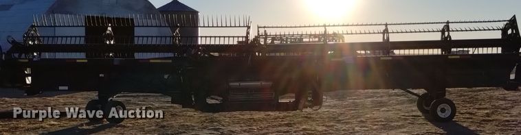 image for item DK8940 2005 MacDon 973  draper head