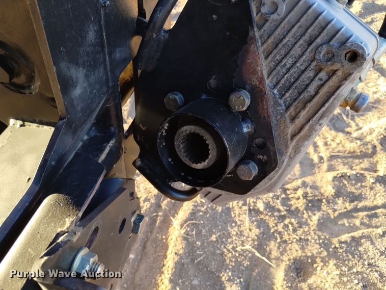 image for item DK8940 2005 MacDon 973  draper head