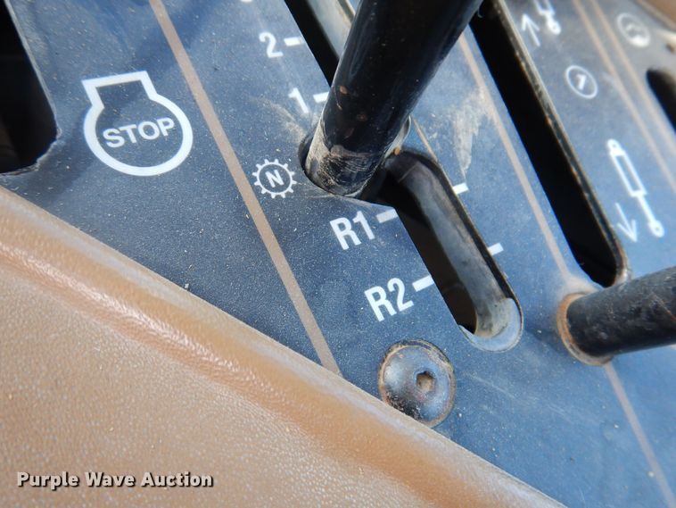 image for item DL7816 1987 Caterpillar Challenger 65  track tractor