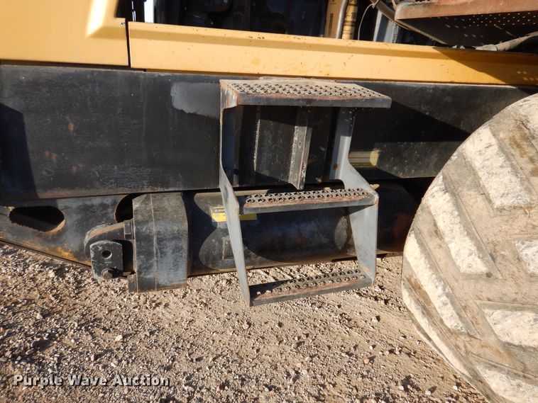 image for item DL7816 1987 Caterpillar Challenger 65  track tractor