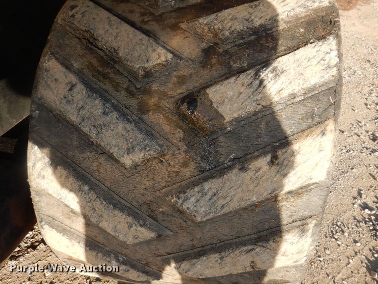 image for item DL7816 1987 Caterpillar Challenger 65  track tractor