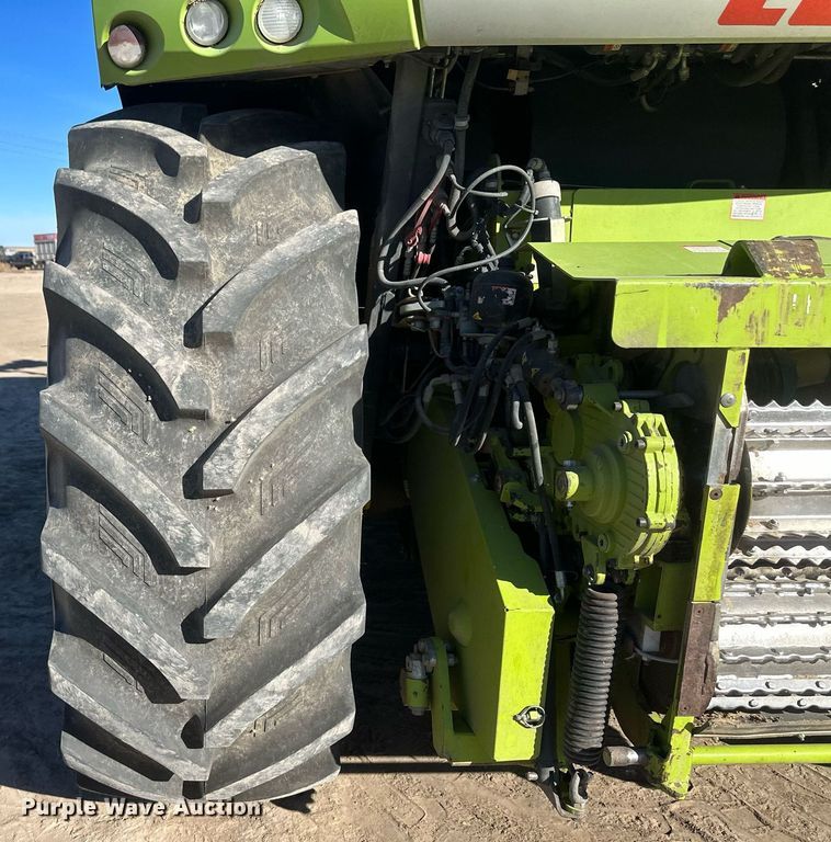 image for item DM2640 2016 Claas Jaguar 980  forage harvester