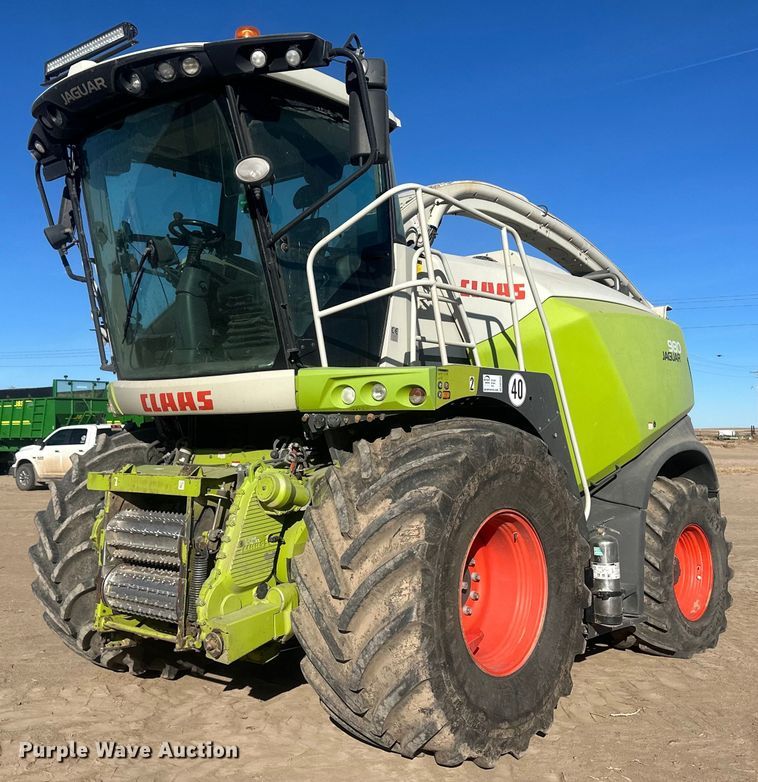 image for item DM2642 2017 Claas 980 Jaguar  forage harvester