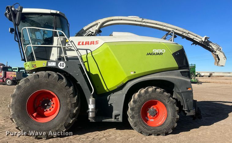 image for item DM2642 2017 Claas 980 Jaguar  forage harvester