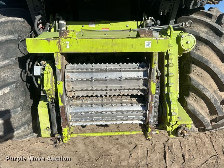 image for item DM2642 2017 Claas 980 Jaguar  forage harvester