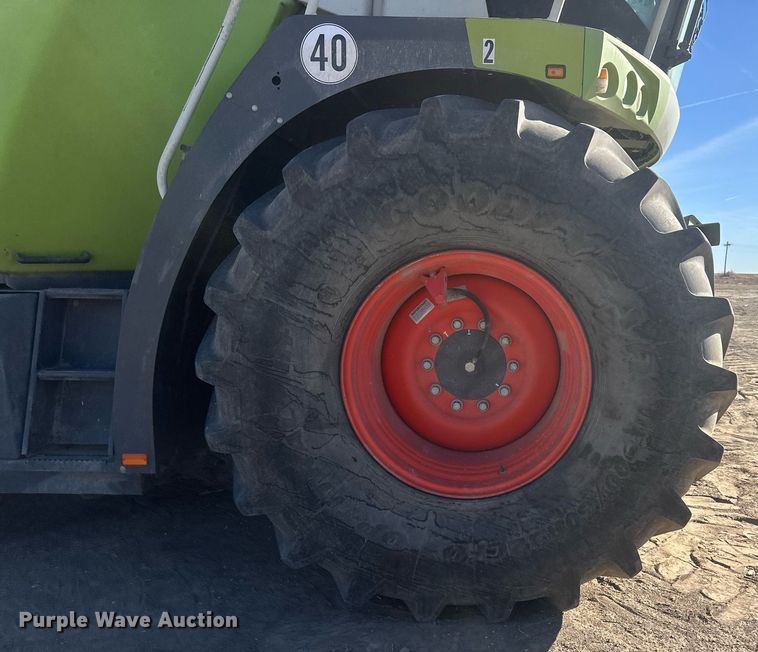 image for item DM2642 2017 Claas 980 Jaguar  forage harvester