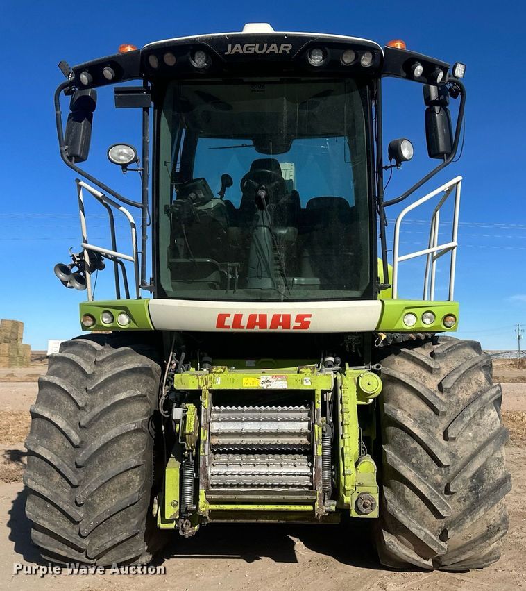 image for item DM2644 2017 Claas Jaguar 980  forage harvester
