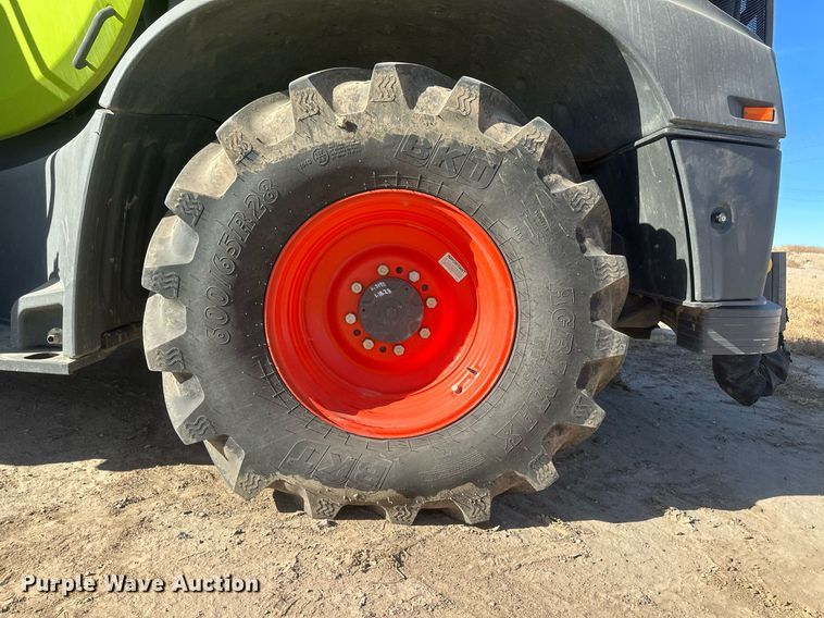 image for item DM2644 2017 Claas Jaguar 980  forage harvester