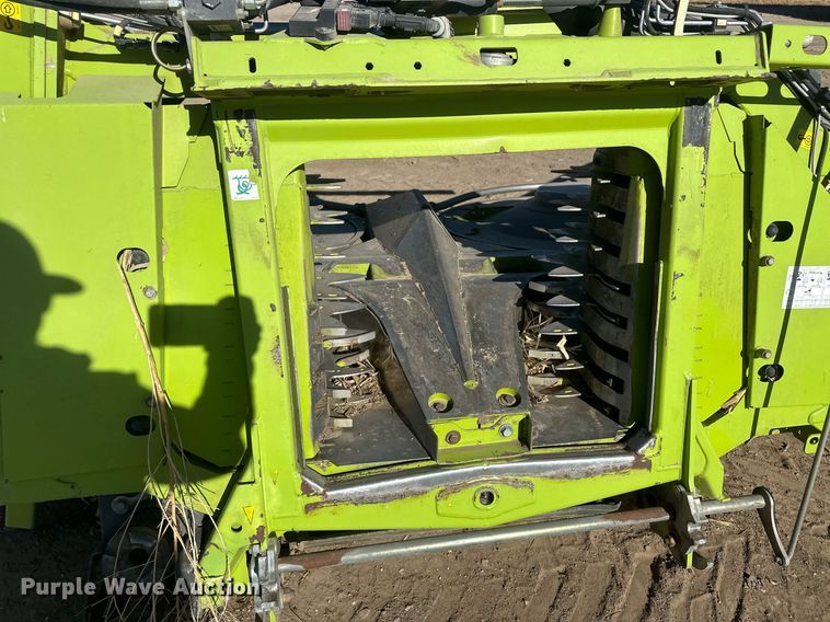 image for item DM2647 2017 Claas Orbis 750  rotary forage head