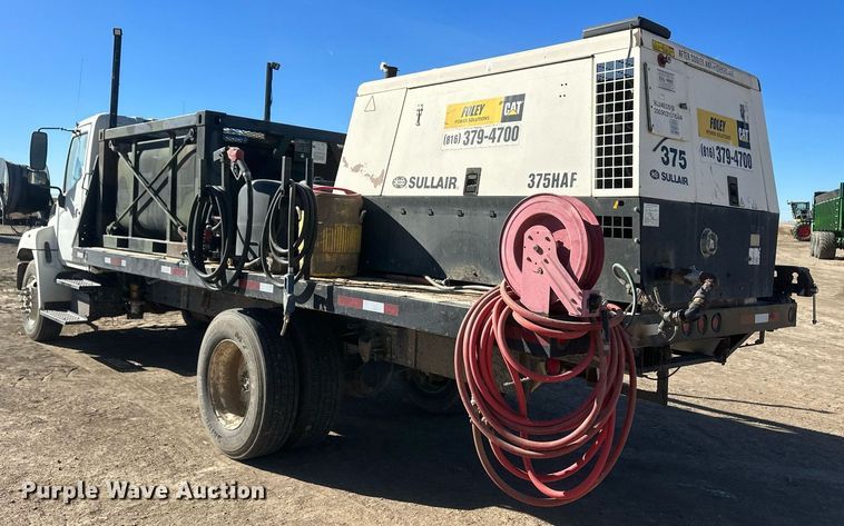 image for item DM2648 2006 Hino 268  utility / service truck