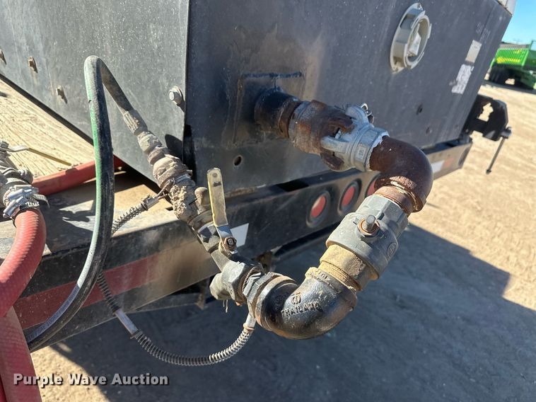 image for item DM2648 2006 Hino 268  utility / service truck