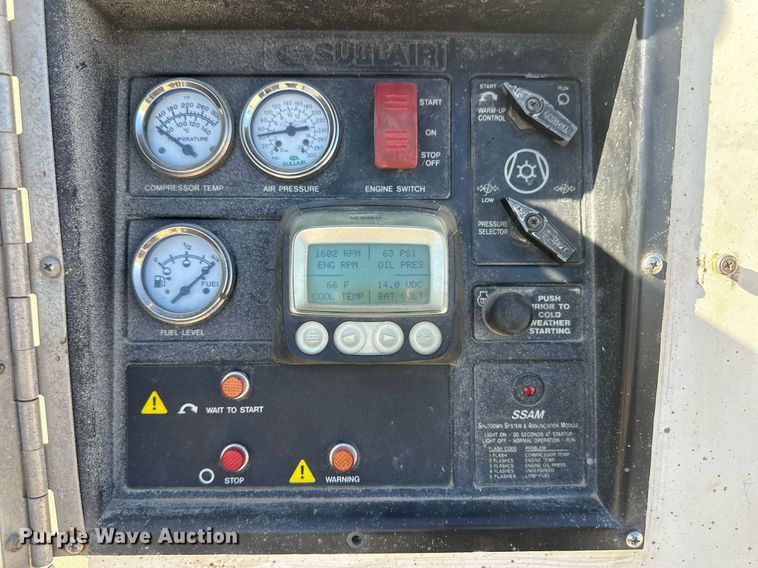 image for item DM2648 2006 Hino 268  utility / service truck