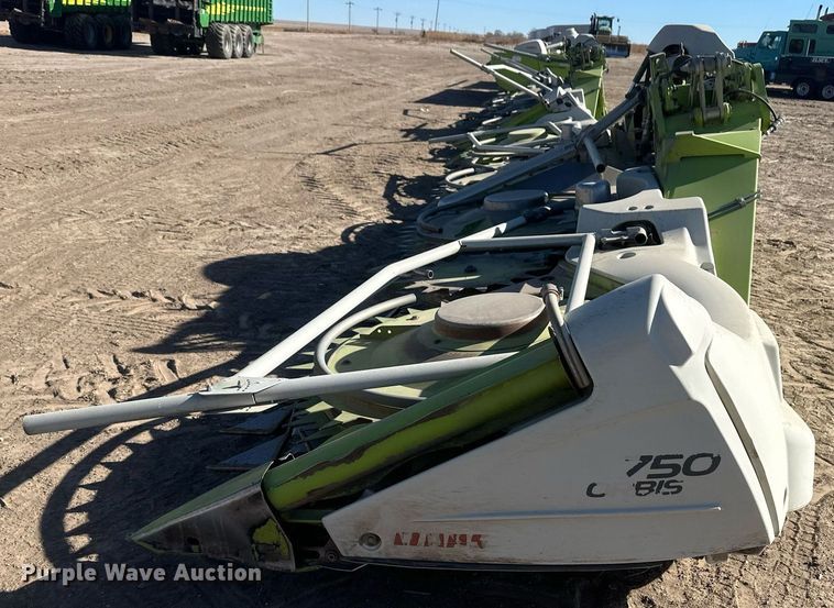 image for item DM2651 2015 Claas Orbis 750  rotary forage head