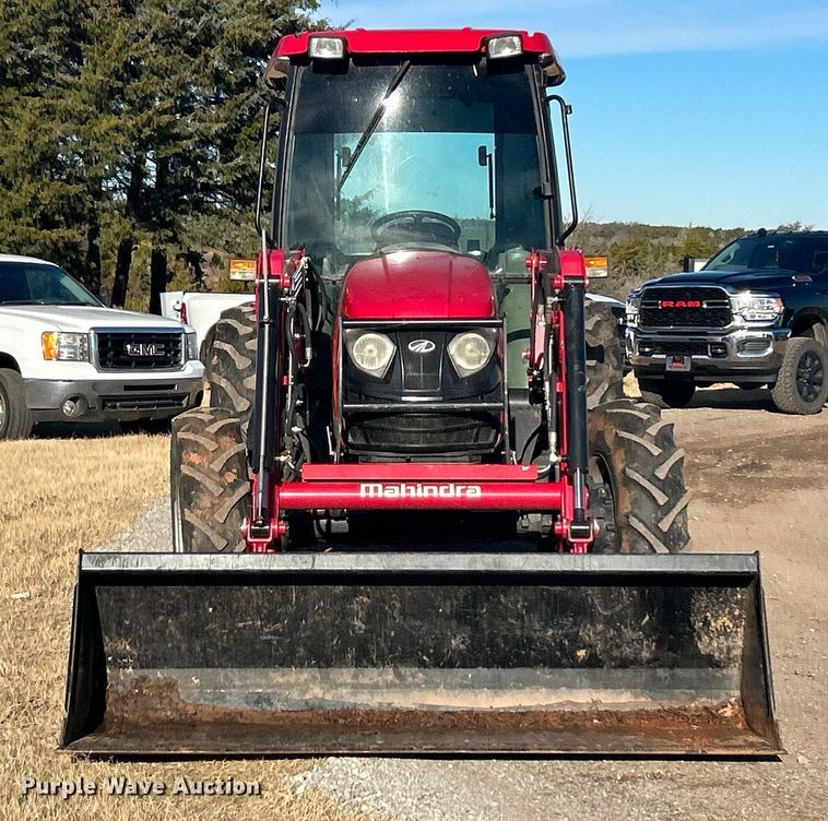 image for item DN0574 2015 Mahindra 2565  tractor