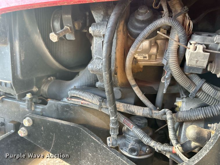 image for item DN0574 2015 Mahindra 2565  tractor