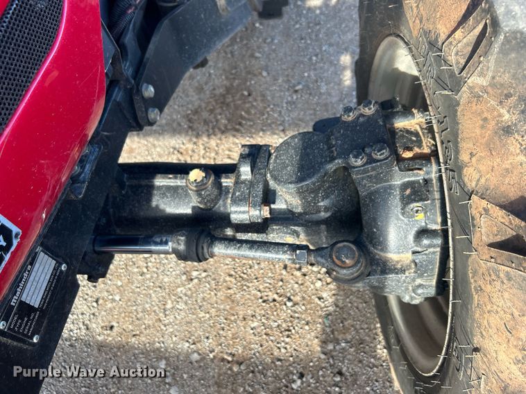 image for item DN0574 2015 Mahindra 2565  tractor