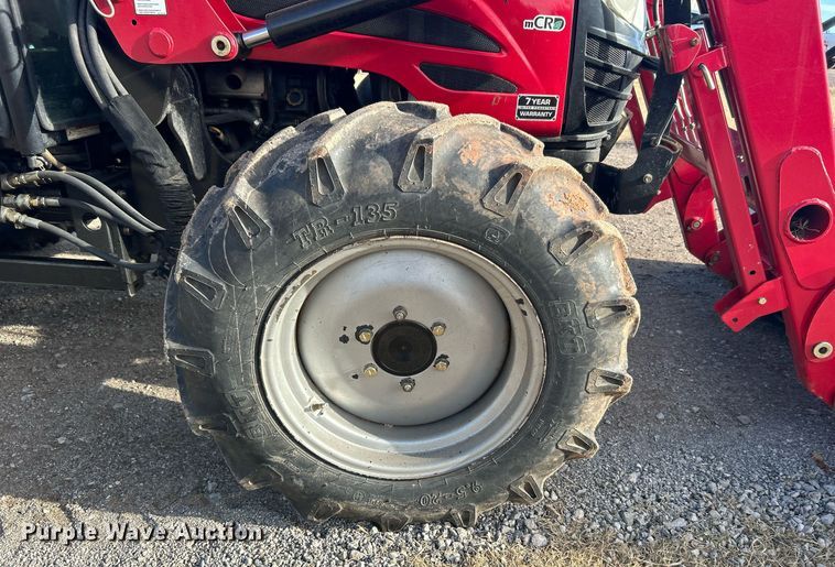 image for item DN0574 2015 Mahindra 2565  tractor