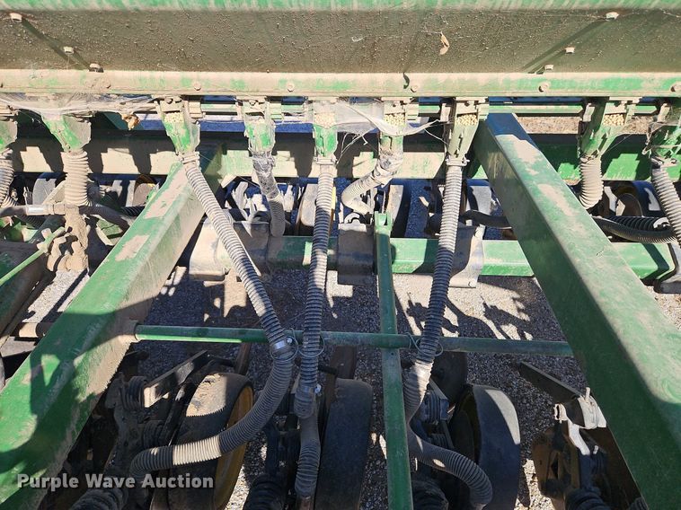 image for item DN7080 John Deere 750  grain drill