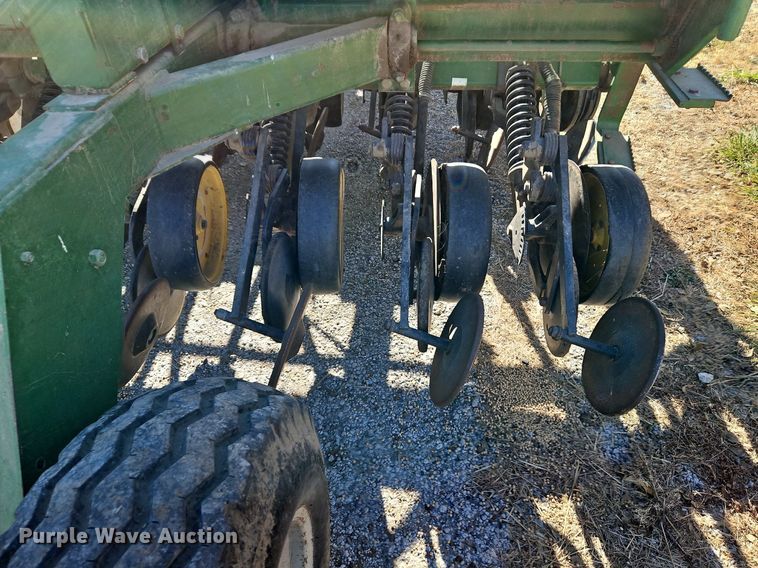 image for item DN7080 John Deere 750  grain drill