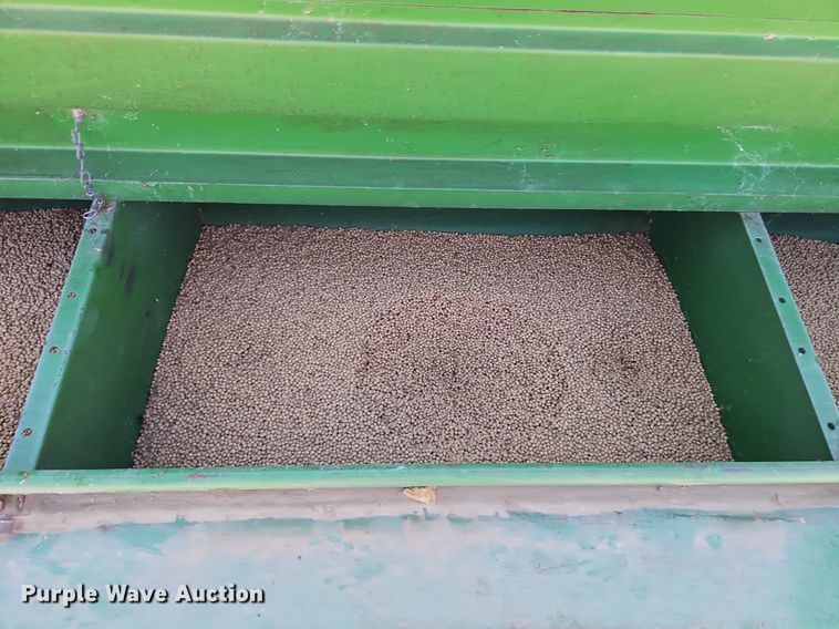 image for item DN7080 John Deere 750  grain drill