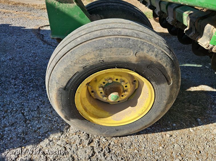 image for item DN7080 John Deere 750  grain drill