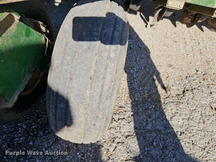 image for item DN7080 John Deere 750  grain drill