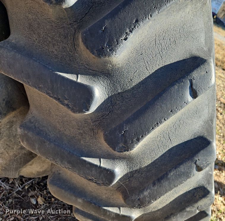 image for item DN7082 1978 John Deere 4440  tractor