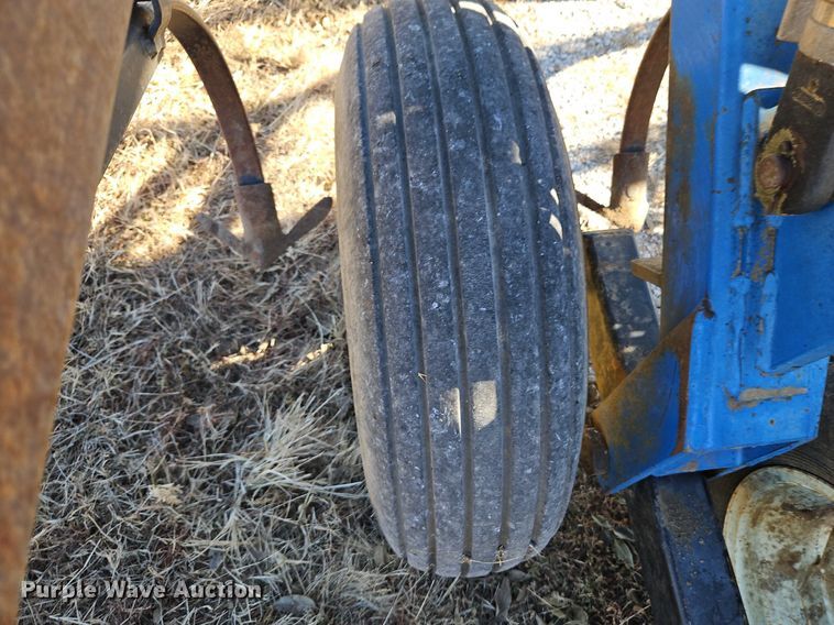 image for item DN7083 DMI Tigermate TMDF  field cultivator