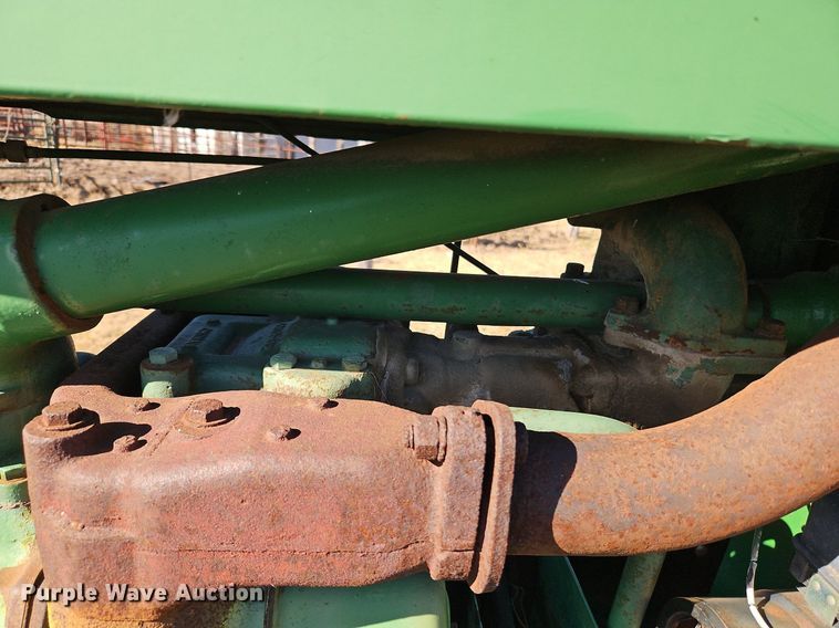 image for item DN7088 John Deere 60  tractor