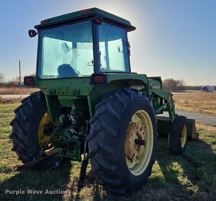 image for item DN7094 1977 John Deere 4430  tractor
