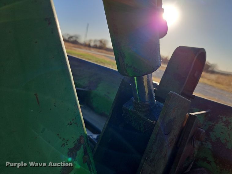 image for item DN7094 1977 John Deere 4430  tractor