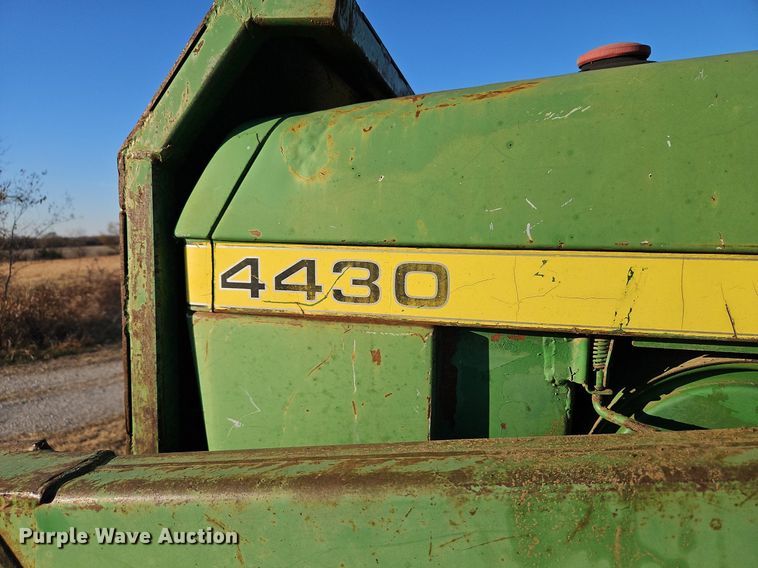 image for item DN7094 1977 John Deere 4430  tractor