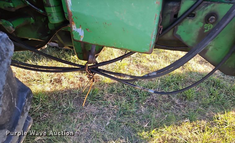 image for item DN7094 1977 John Deere 4430  tractor