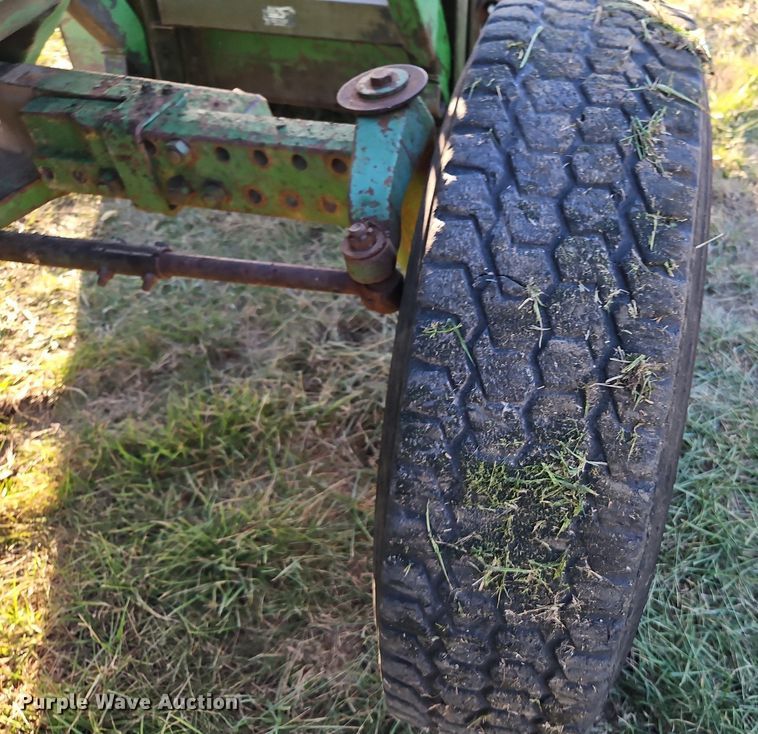 image for item DN7094 1977 John Deere 4430  tractor